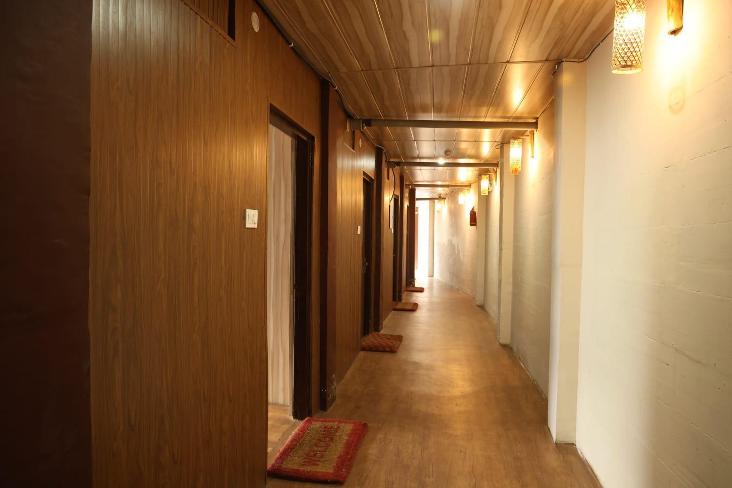 Sleeping Beauty Hotel Moutain View Property Joshimath Exterior photo