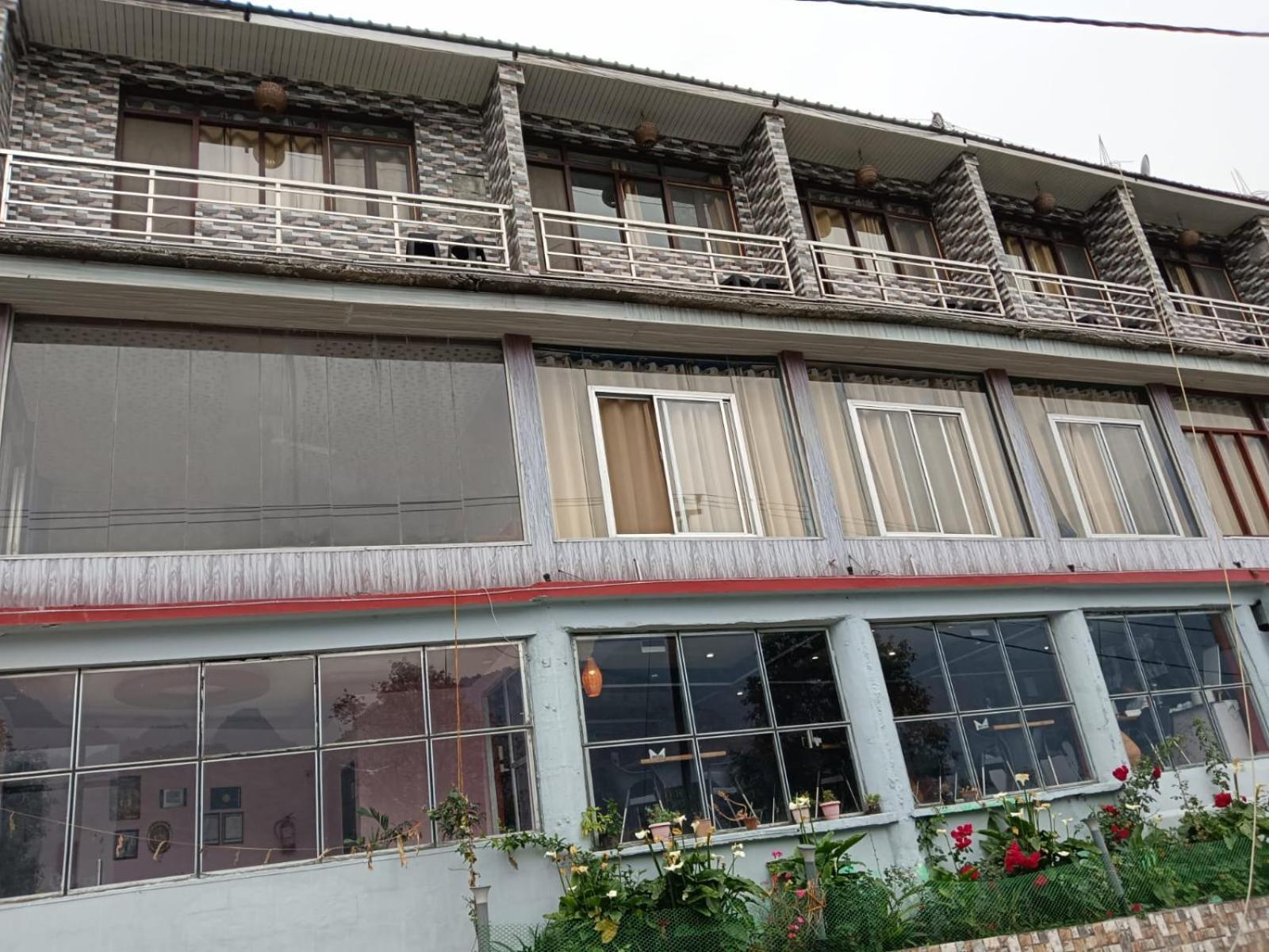 Sleeping Beauty Hotel Moutain View Property Joshimath Exterior photo