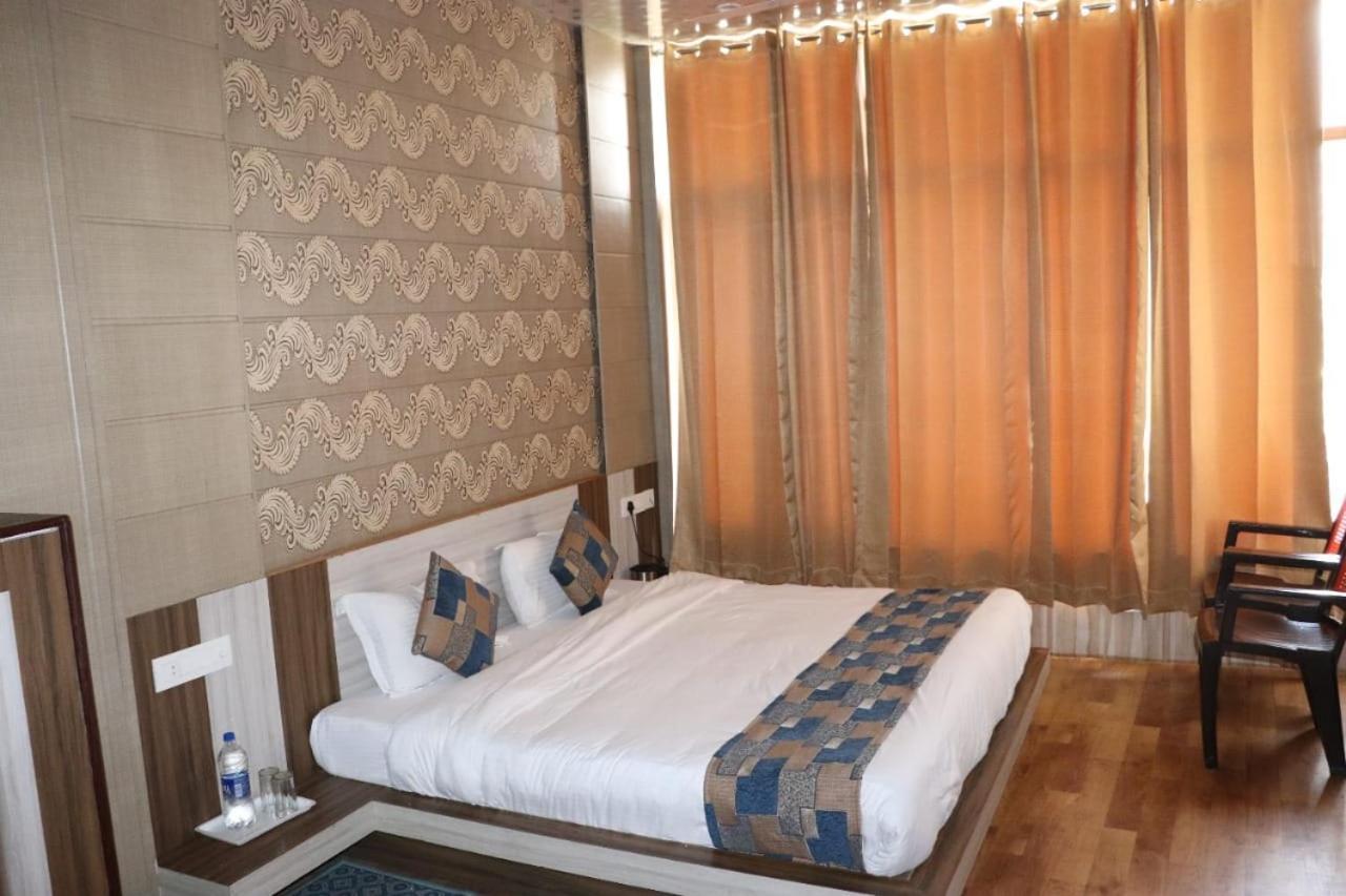 Sleeping Beauty Hotel Moutain View Property Joshimath Exterior photo